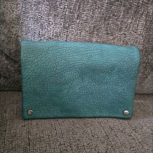 Street Level | Crossbody Clutch